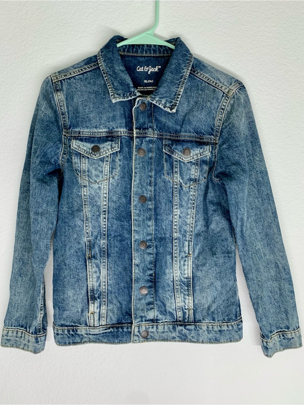 Cat & Jack Kid’s Blue Denim Jacket